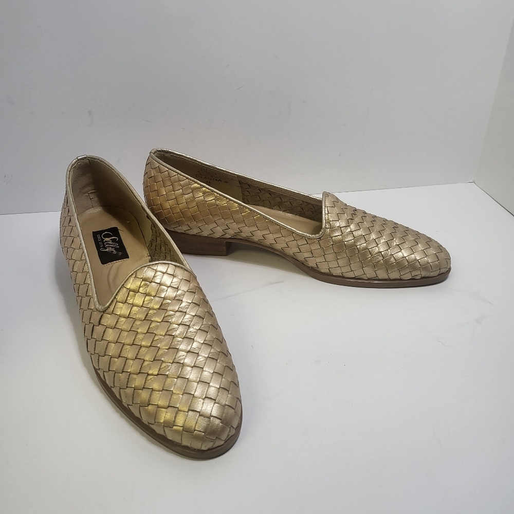 ❤️ SELLY vintage gold woven leather shoes ❤️